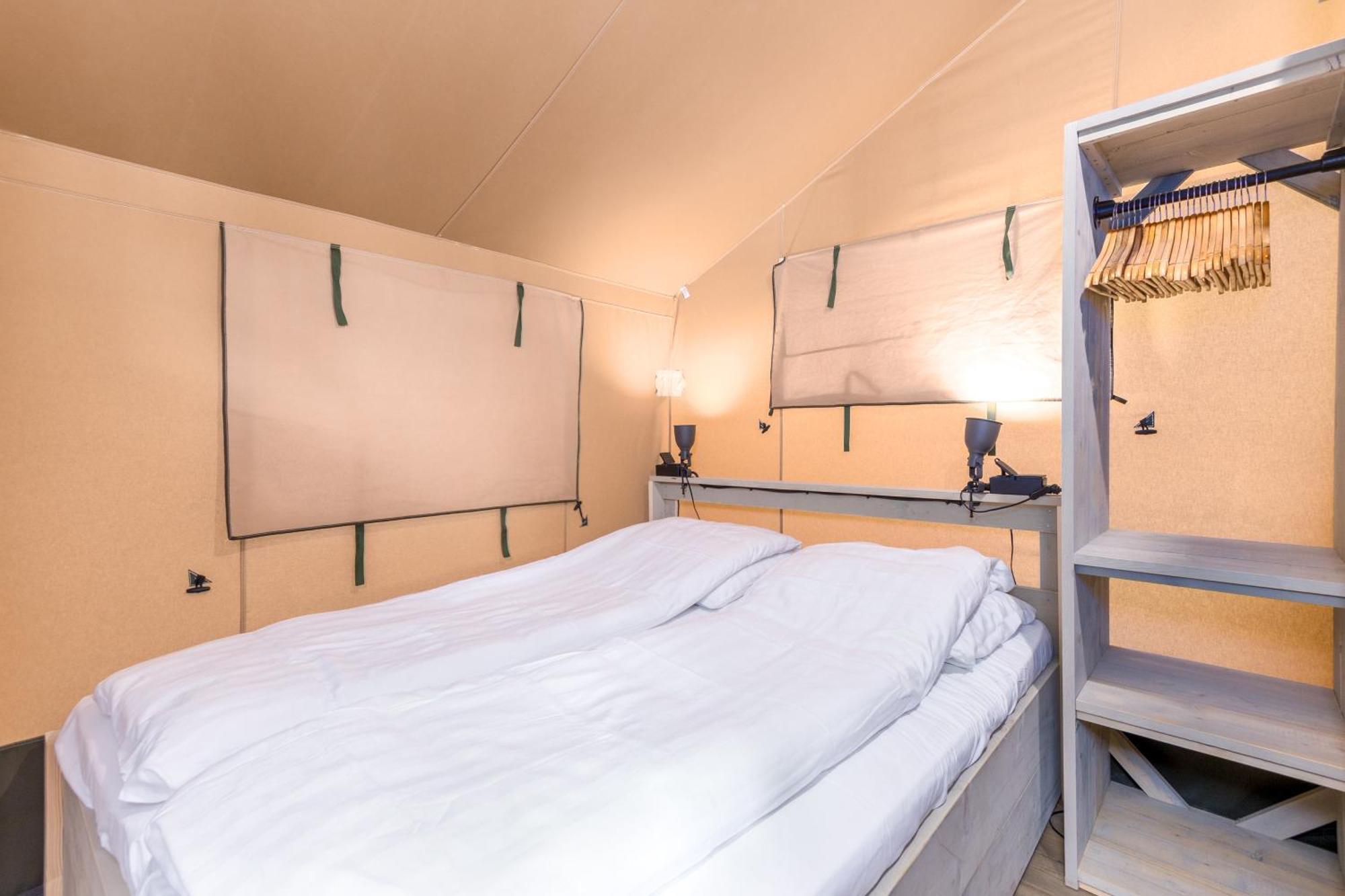 فندق Landal Glamping نوفشاتو الغرفة الصورة